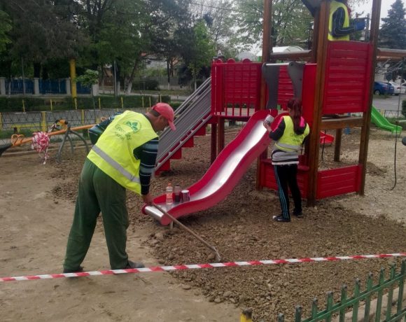 Loc de joaca Primaria Voluntari – 2
