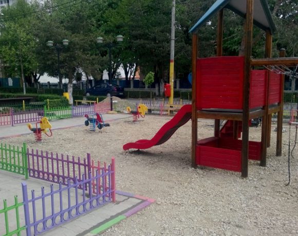 Loc de joaca Primaria Voluntari – 2