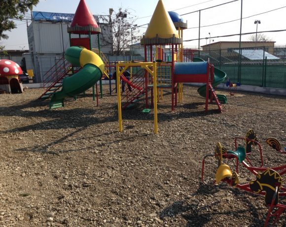Loc de joaca Parc Primaria Voluntari