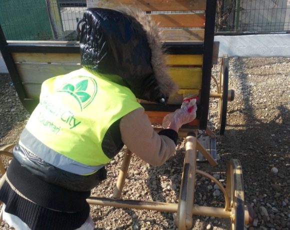 Loc de joaca Parc Primaria Voluntari