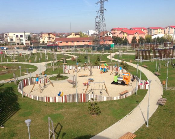 Loc de joaca Parc Primaria Voluntari